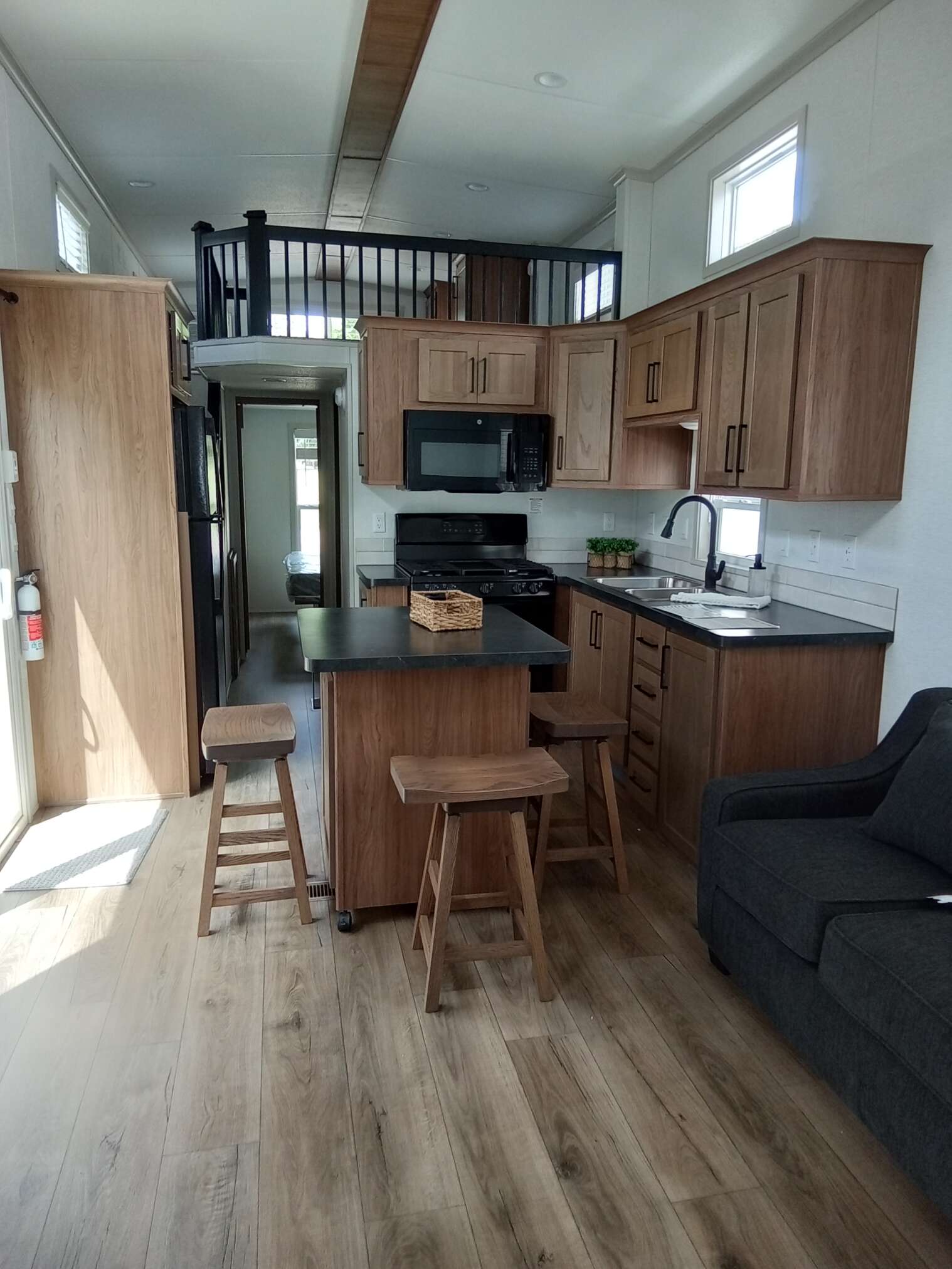 2026 KROPF Lakeside 2 Bedroom - Image 3